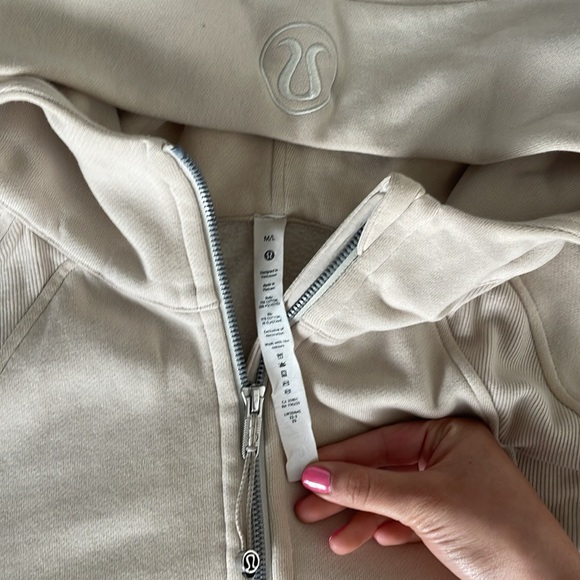 LULULEMON SCUBA - Picture 2 of 3